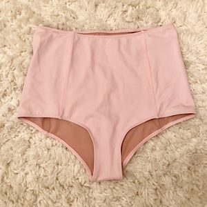 NEVER WORN KORTNI JEANE BATHING SUIT BOTTOMS